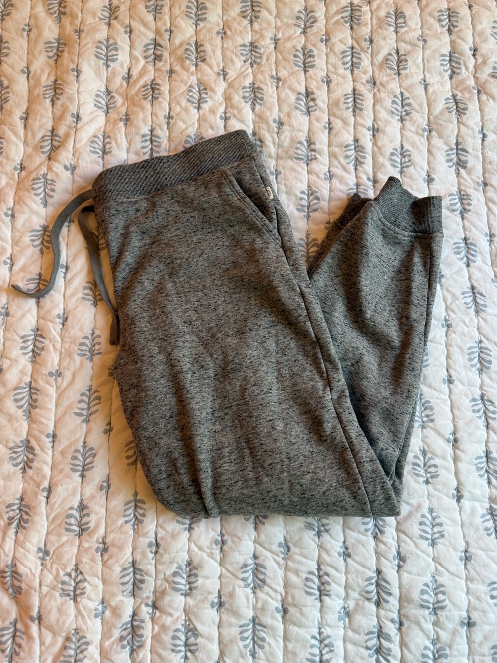 EUC Ugg Sweatpants